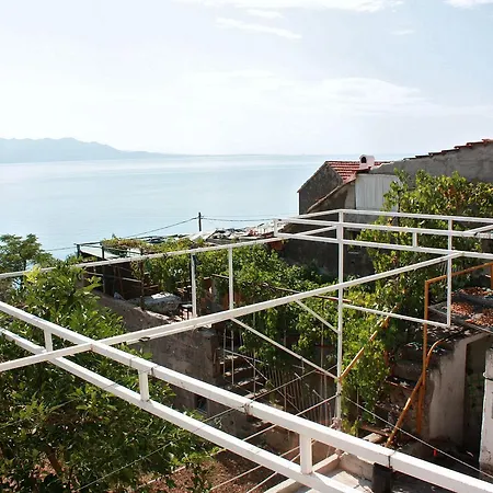 Brist 506a Apartment *